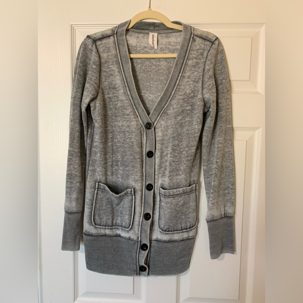 Colorfast Gray Button-Down‎ Cardigan Size Large Minimalist Casual